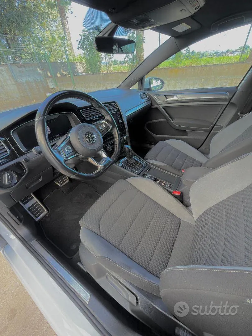 Volkswagen Golf 2019 photo 5