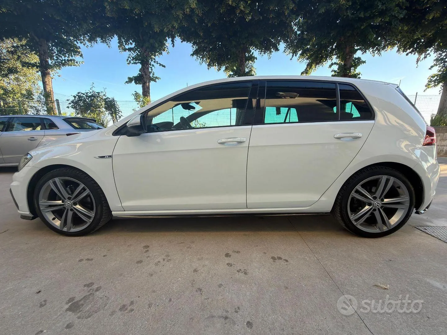 Volkswagen Golf 2019 photo 2