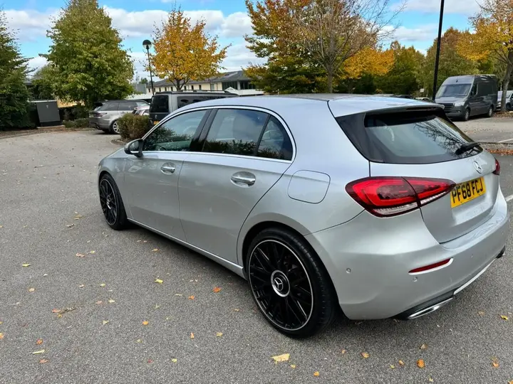 Mercedes-Benz A-Class 2018 photo 4