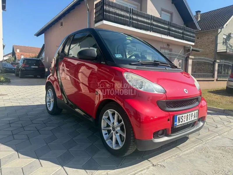 Smart Fortwo 2010 photo 5