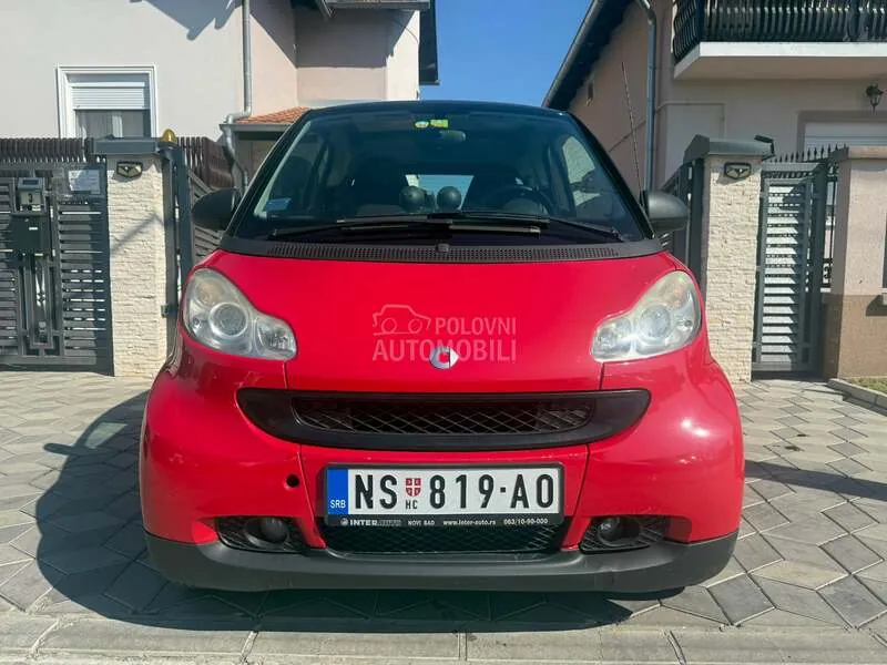 Smart Fortwo 2010 photo 3