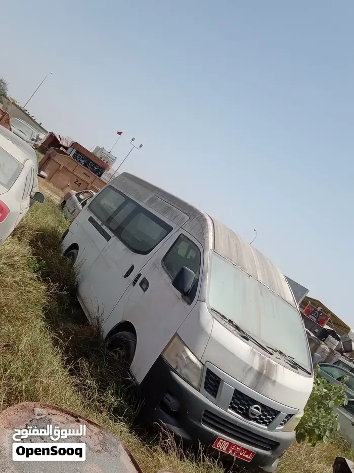 Nissan Urvan