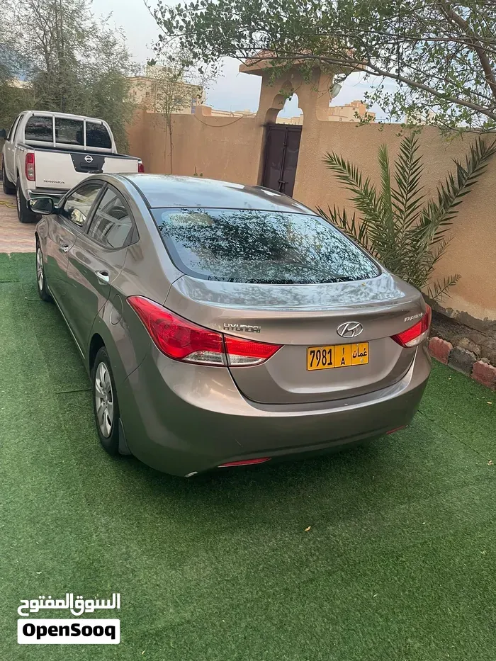Hyundai Elantra 2014 photo 3