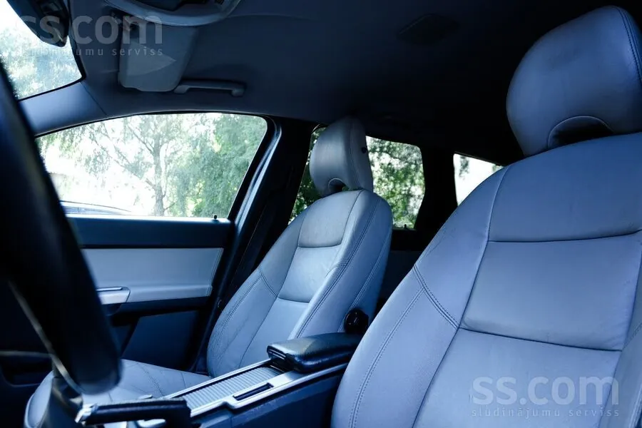 Volvo V50 2009 photo 5
