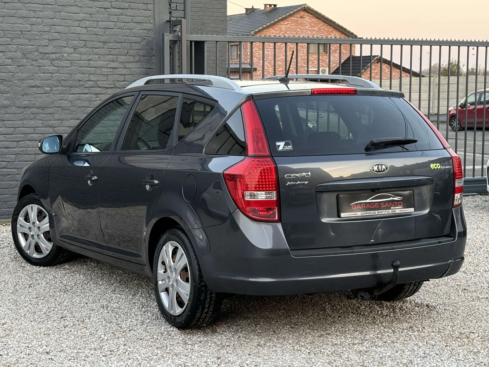 Kia Ceed Sw 2011 photo 4