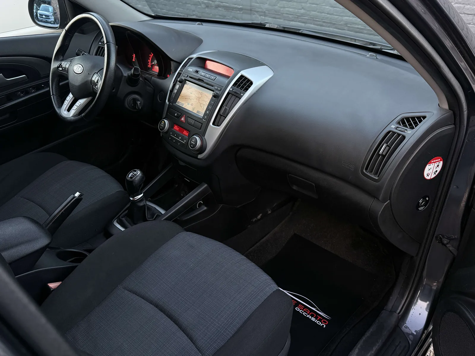 Kia Ceed Sw 2011 photo 5