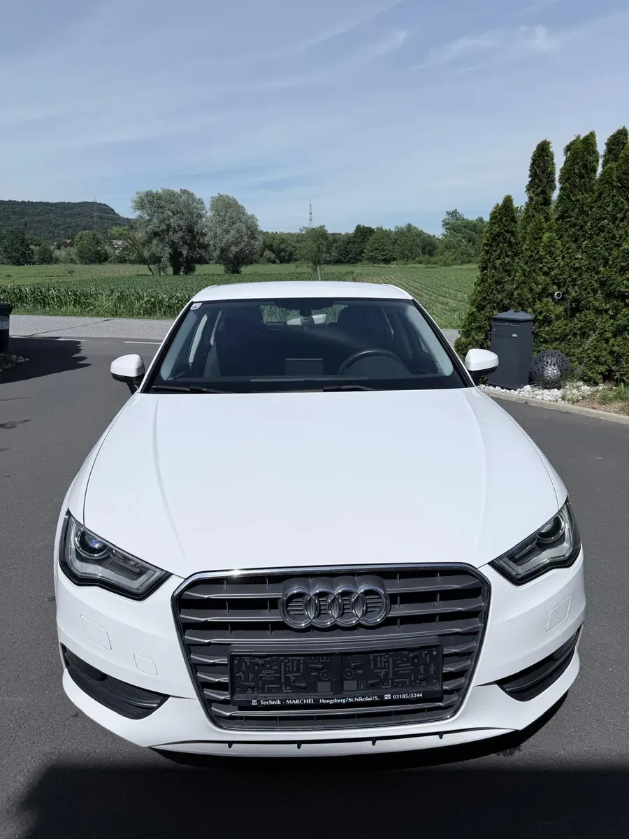 Audi A3 2016 photo 3