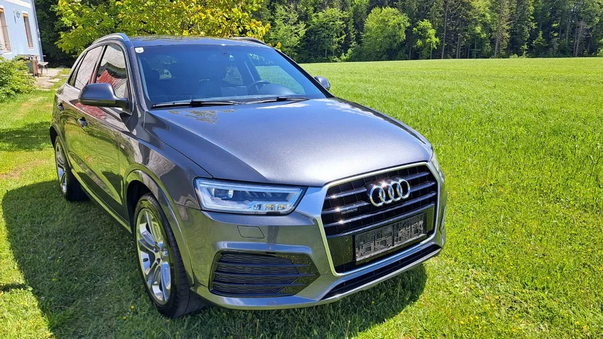 Audi Q3 2015 photo 2