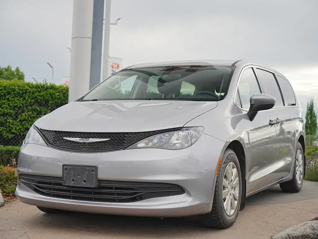 Chrysler Pacifica 2020 photo 2