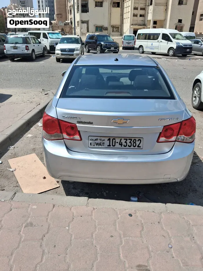 Chevrolet Cruze 2011 photo 3