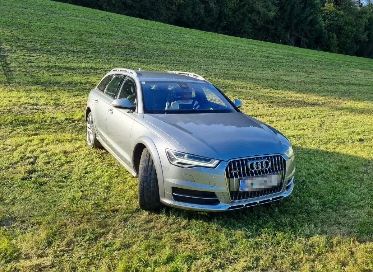Audi A6 Allroad 2015 photo 2