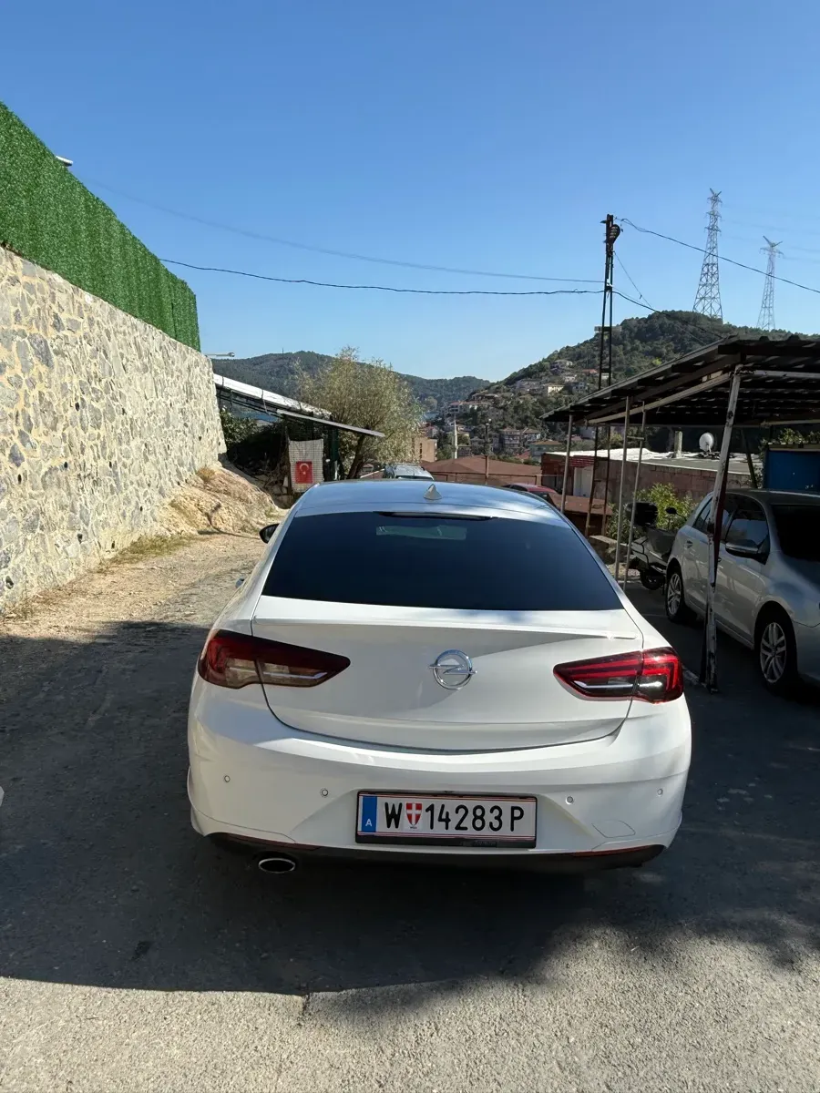 Opel Insignia 2018 photo 3