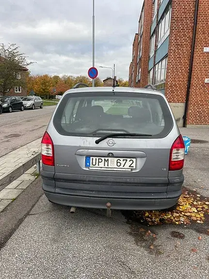 Opel Zafira 2004 photo 2