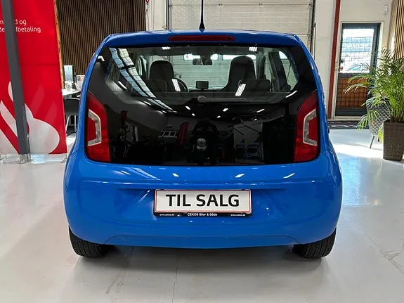 Volkswagen Up 2016 photo 3