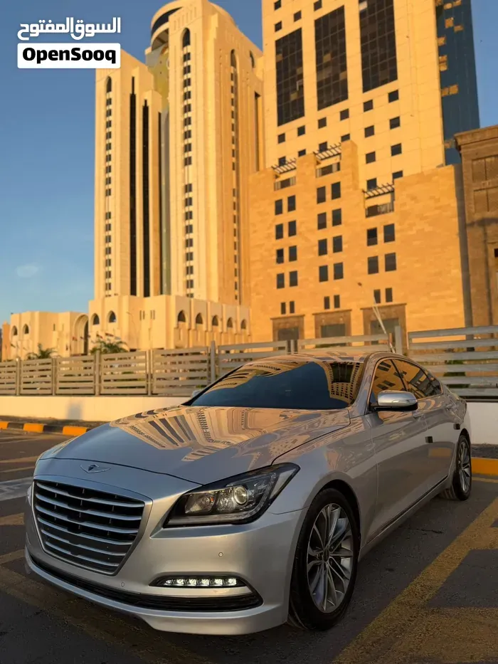 Genesis G80 2015 photo 4