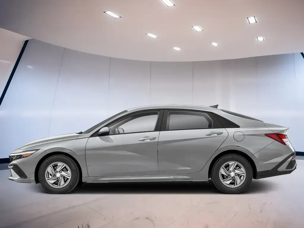 Hyundai Elantra 2026 photo 3