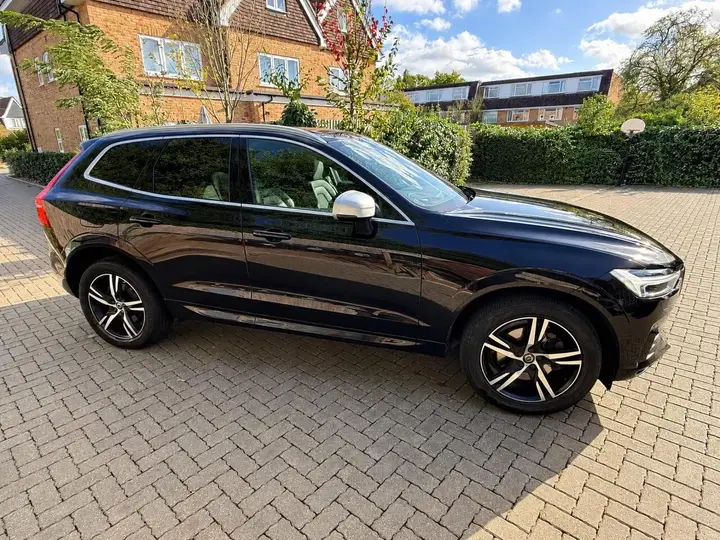 Volvo Xc60 2018 photo 3