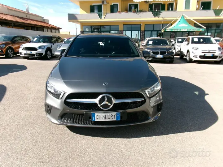 Mercedes-Benz A 180 2021 photo 2
