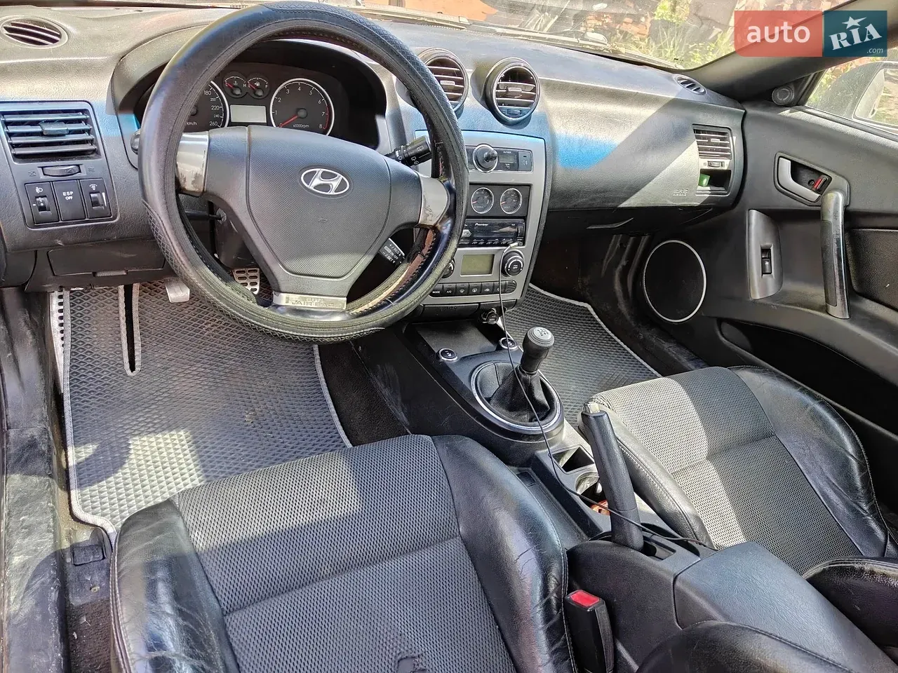 Hyundai Tiburon 2008 photo 3