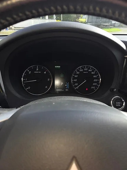 Mitsubishi Outlander 2014 photo 5