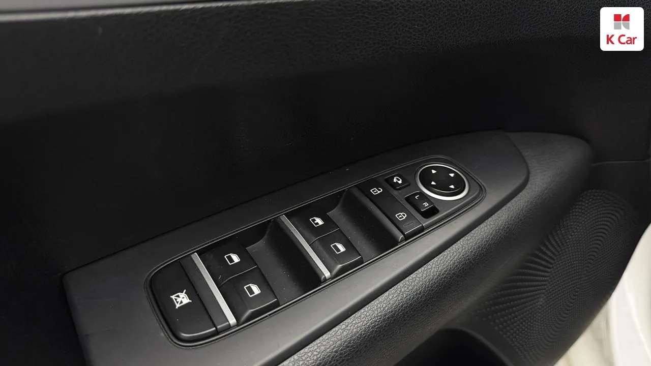 Kia New K3 2Nd Generation 2023 photo 4