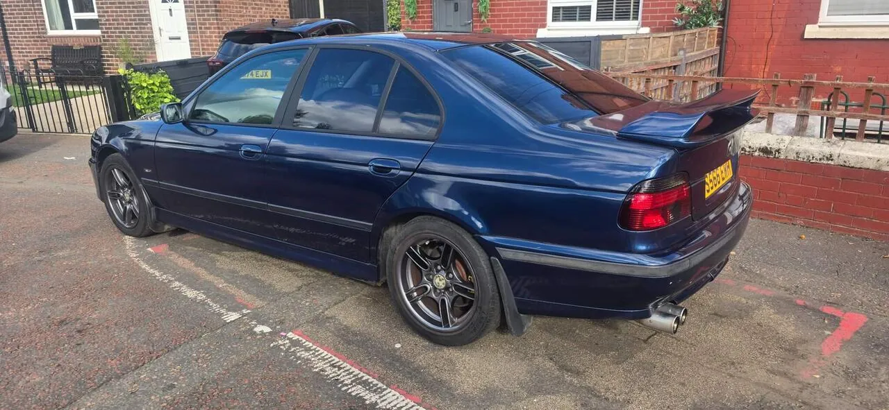 BMW 5 Series 1998 photo 2