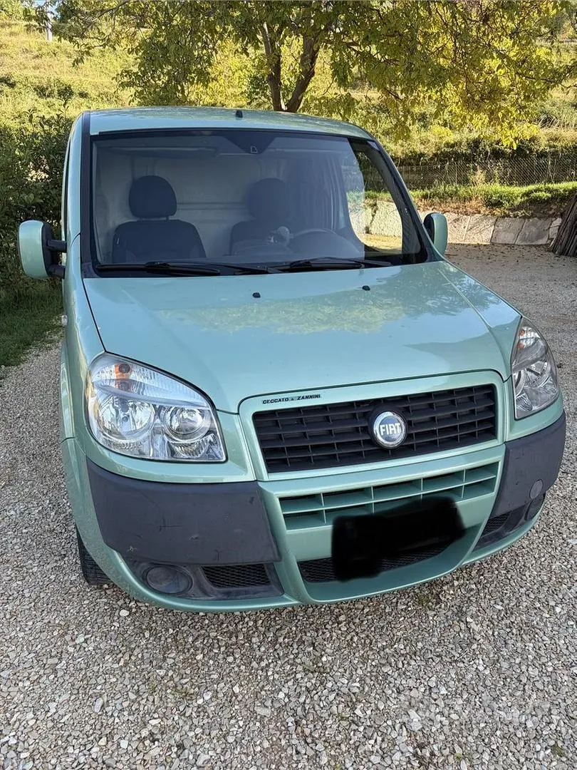 Fiat Doblo 2005 photo 2