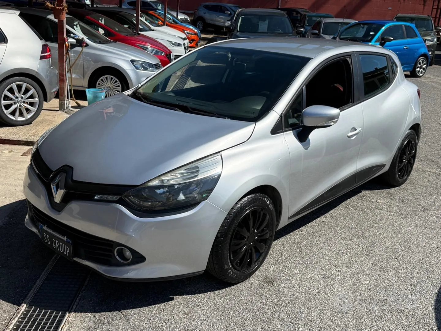 Renault Clio 2015 photo 3