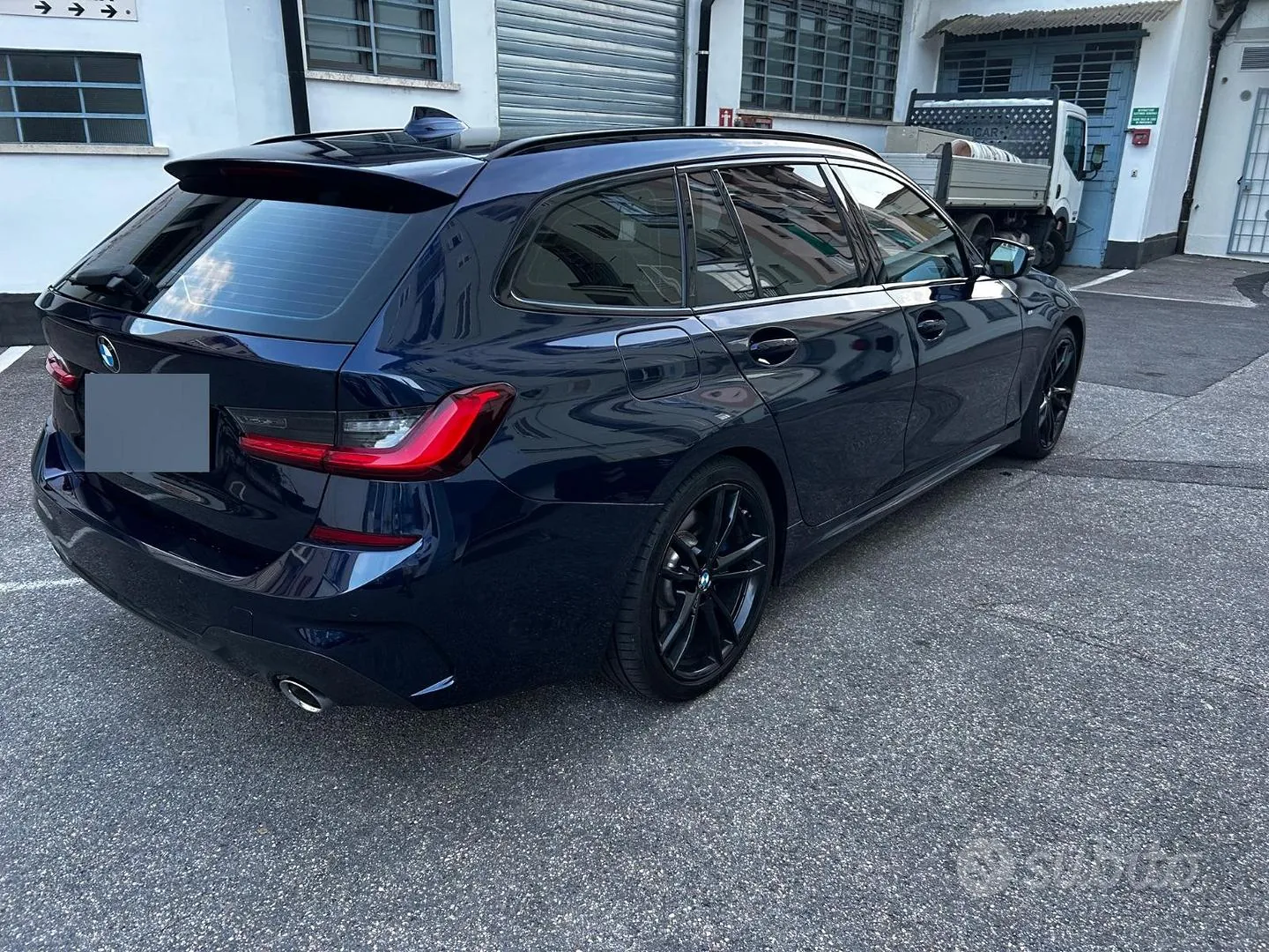 BMW 320