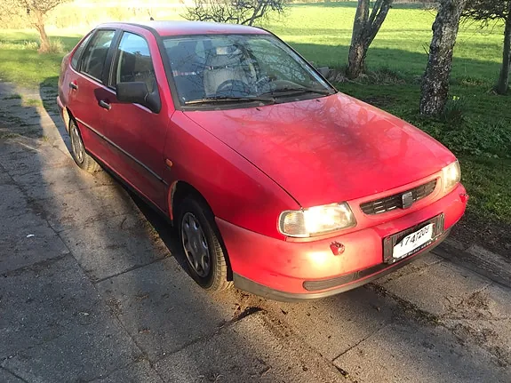 Seat Cordoba 1999 photo 4