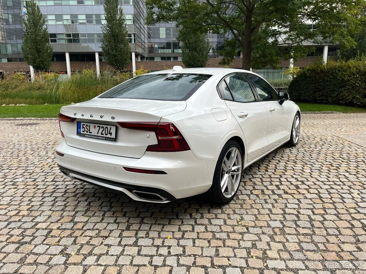 Volvo S60 2021 photo 5