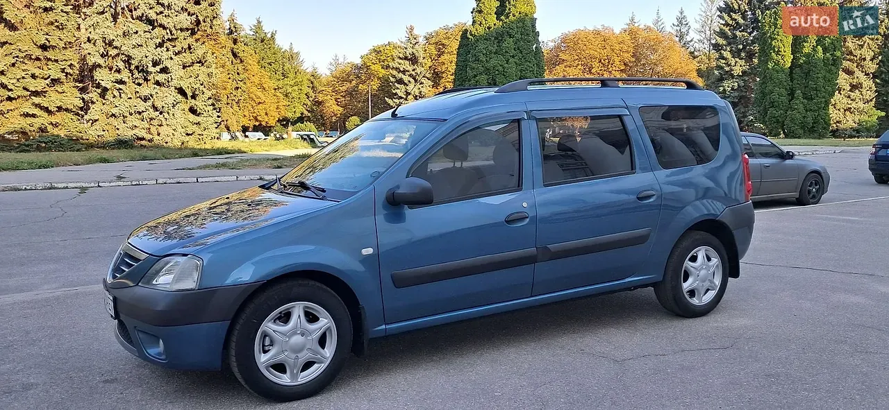Dacia Logan 2009 photo 4