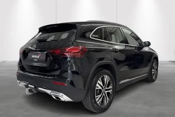 Mercedes-Benz Gla 2025 photo 2