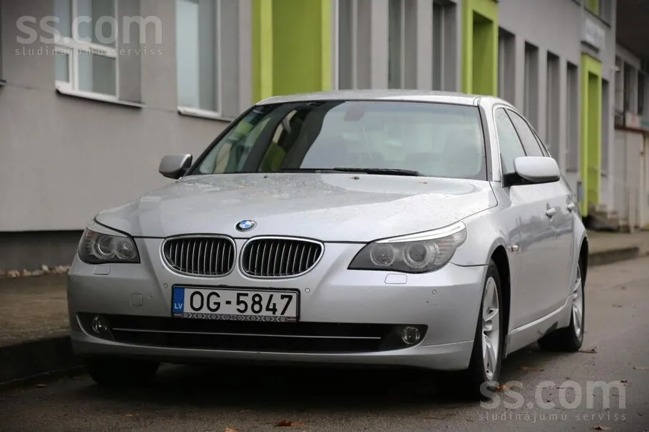 BMW 525