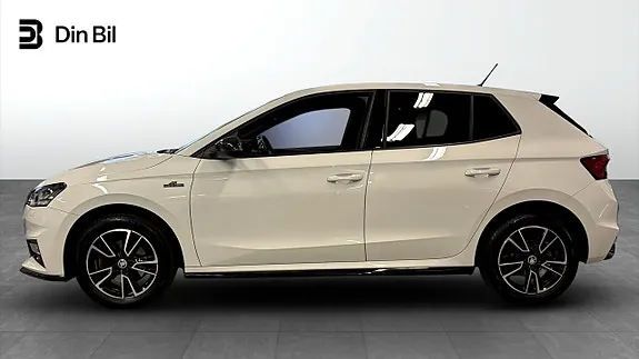 Skoda Fabia 2023 photo 2