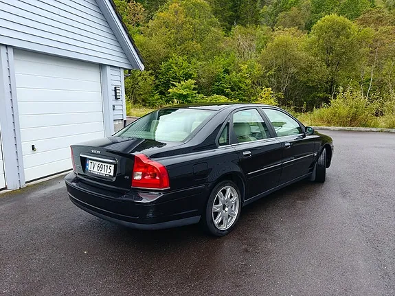 Volvo S80