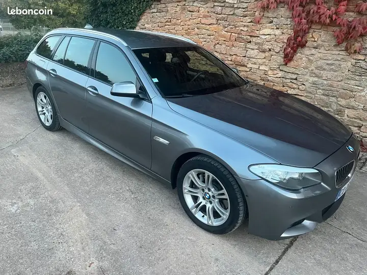BMW 5 Series 2013 photo 2
