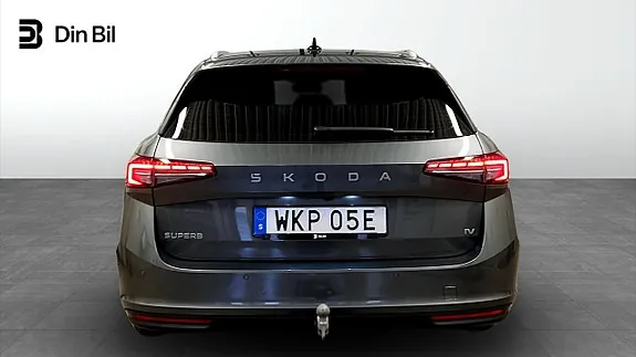 Skoda Superb 2025 photo 5