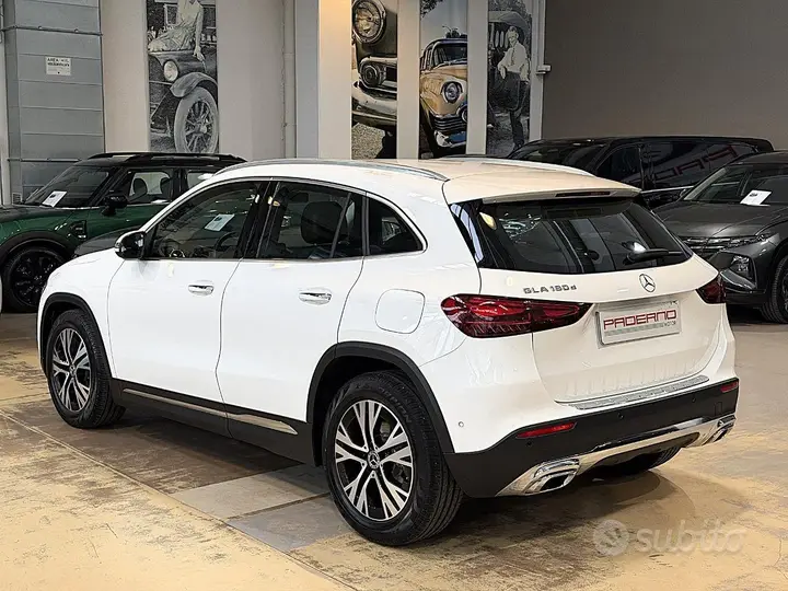 Mercedes-Benz Gla 2025 photo 3