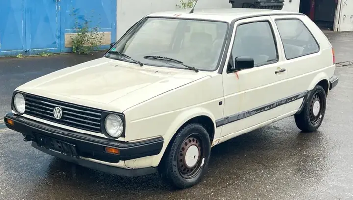 Volkswagen Golf 2