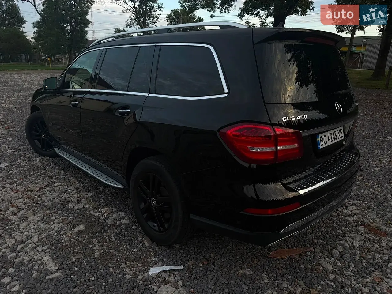 Mercedes-Benz Gls-Class 2018 photo 3
