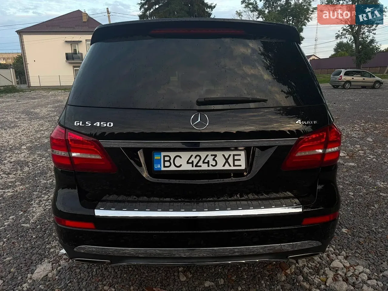Mercedes-Benz Gls-Class 2018 photo 4