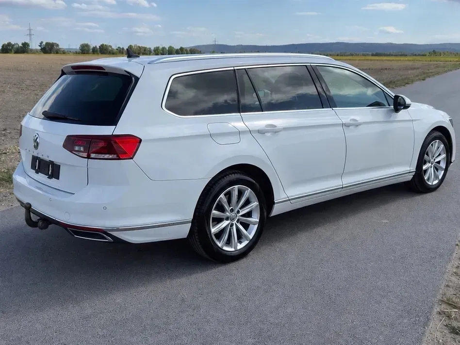 Volkswagen Passat 2020 photo 3