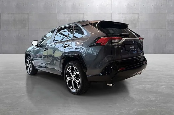Suzuki Across 2021 photo 3