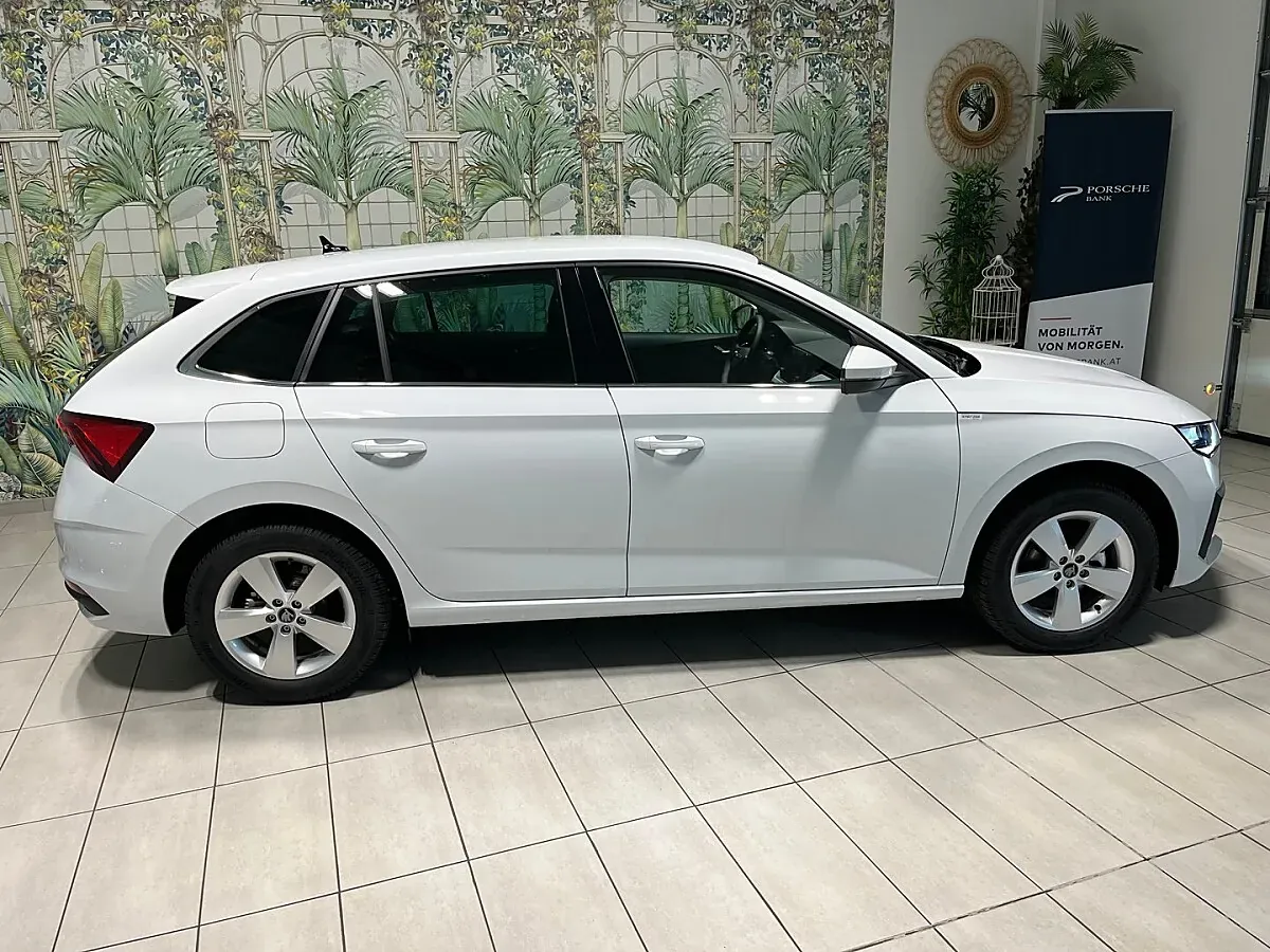 Skoda Scala 2026 photo 2