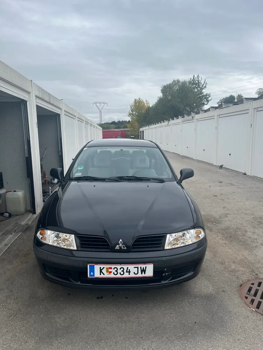 Mitsubishi Carisma
