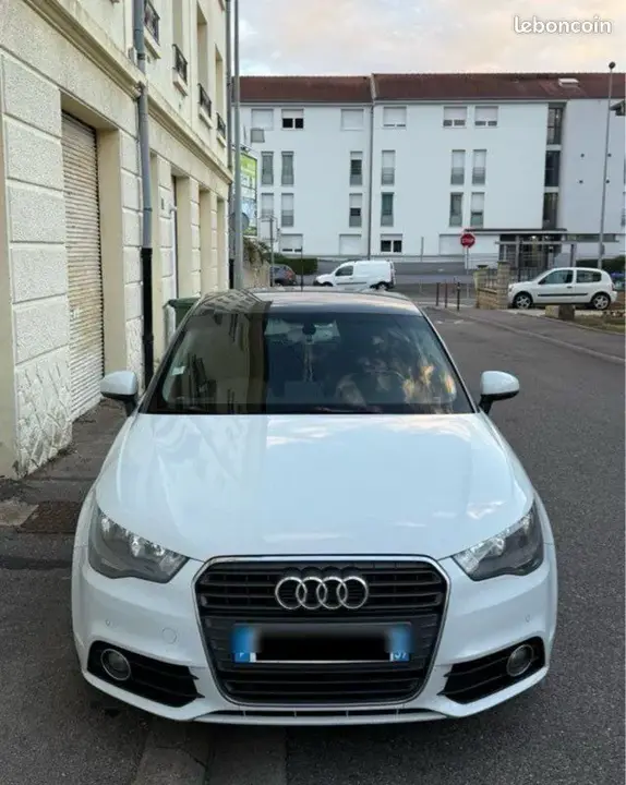 Audi A1