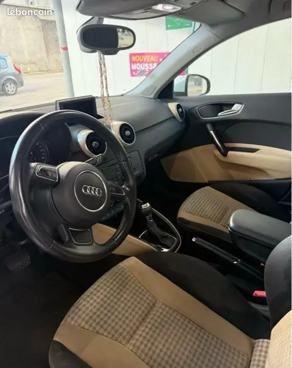 Audi A1 2013 photo 3