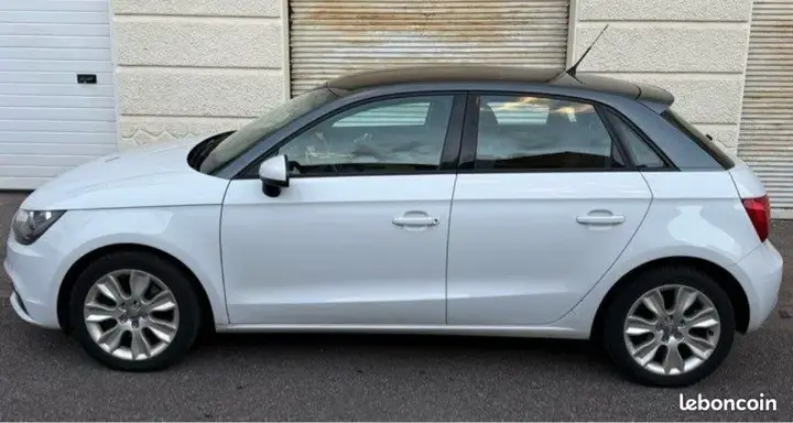 Audi A1 2013 photo 2