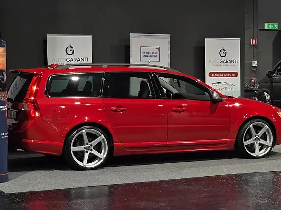 Volvo V70 2010 photo 4